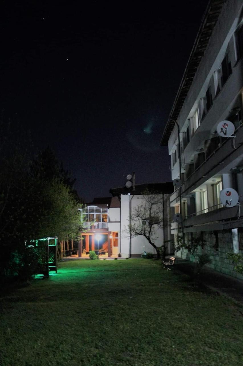 Туристически Дом Кайлъка Pleven ภายนอก รูปภาพ